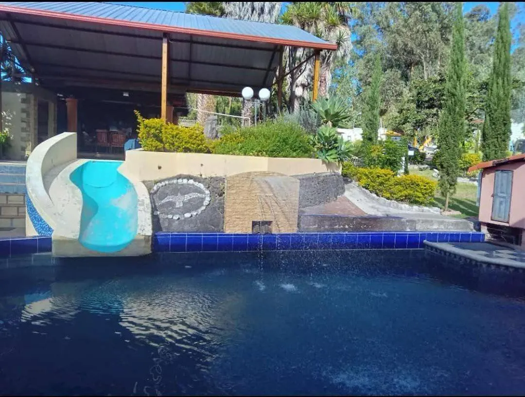 Quinta Napoles La Merced Quito